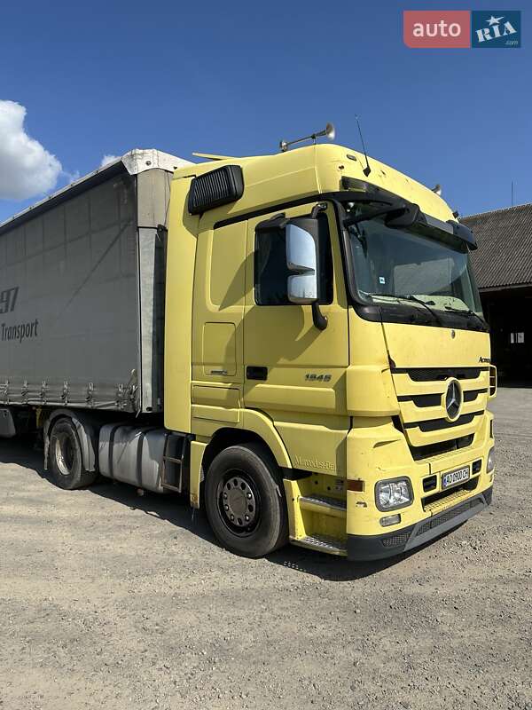 Тягач Mercedes-Benz Actros 2012 в Заречье