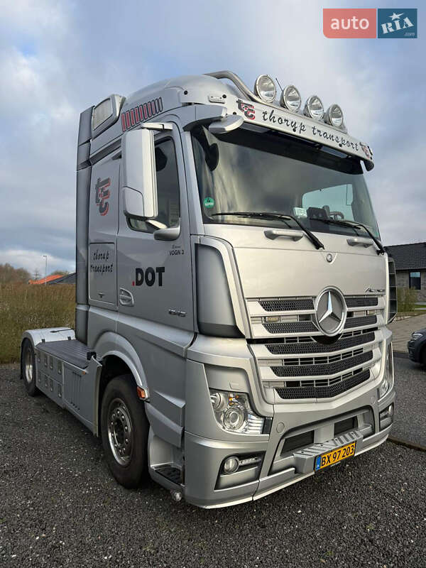Тягач Mercedes-Benz Actros 2016 в Житомире