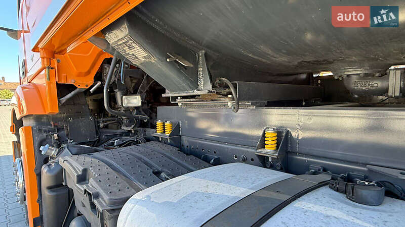 Бензовоз Mercedes-Benz Actros 2013 в Виннице