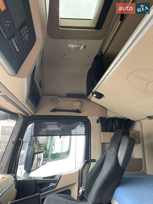 Тягач Mercedes-Benz Actros 2016 в Києві фото 6 Тягач Mercedes-Benz Actros 2016 в Києві