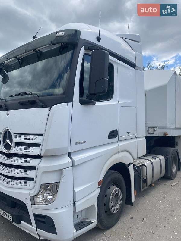 Тягач Mercedes-Benz Actros 2014 в Днепре