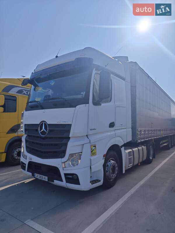 Тягач Mercedes-Benz Actros 2016 в Черкассах
