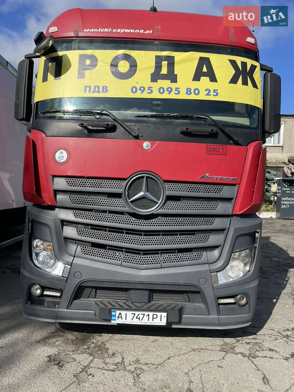 Тягач Mercedes-Benz Actros 2013 в Буче
