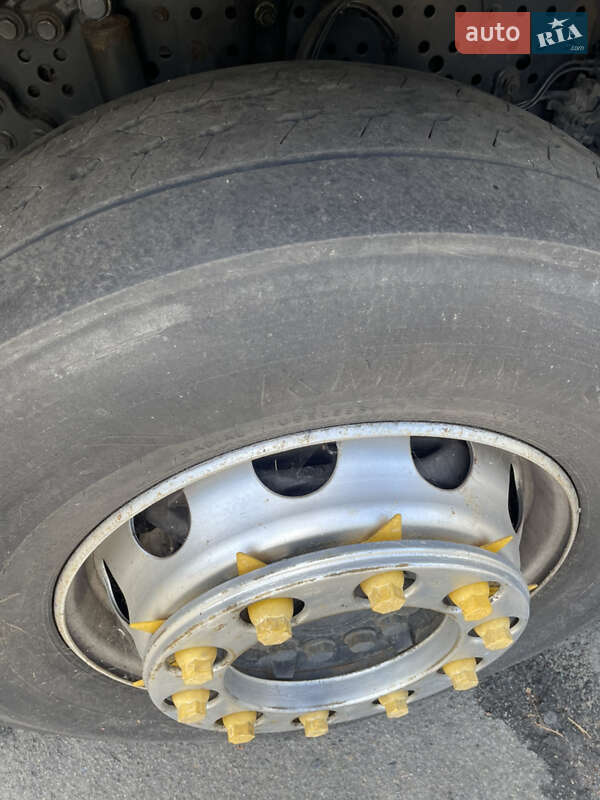 Тягач Mercedes-Benz Actros 2013 в Буче