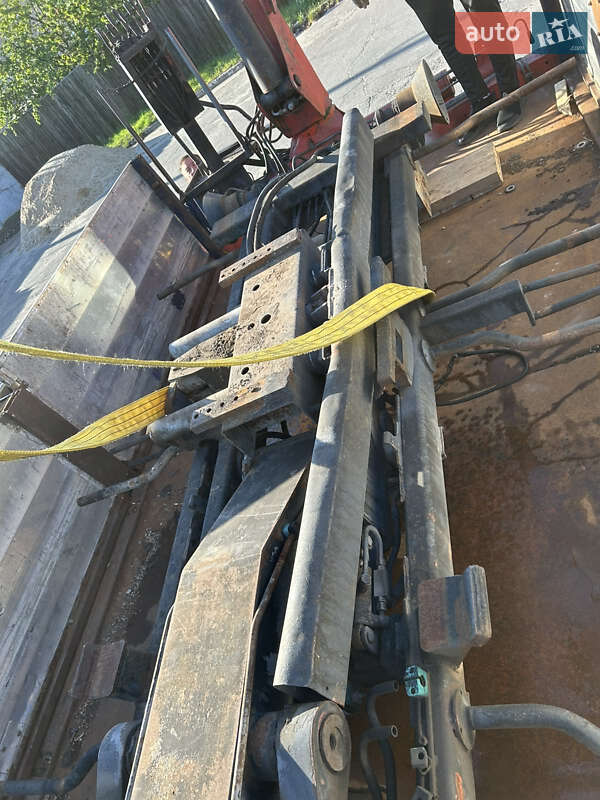 Контейнерный погрузчик Mercedes-Benz Actros 2005 в Буче