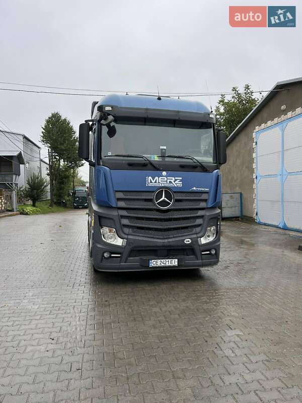 Тягач Mercedes-Benz Actros 2013 в Черновцах