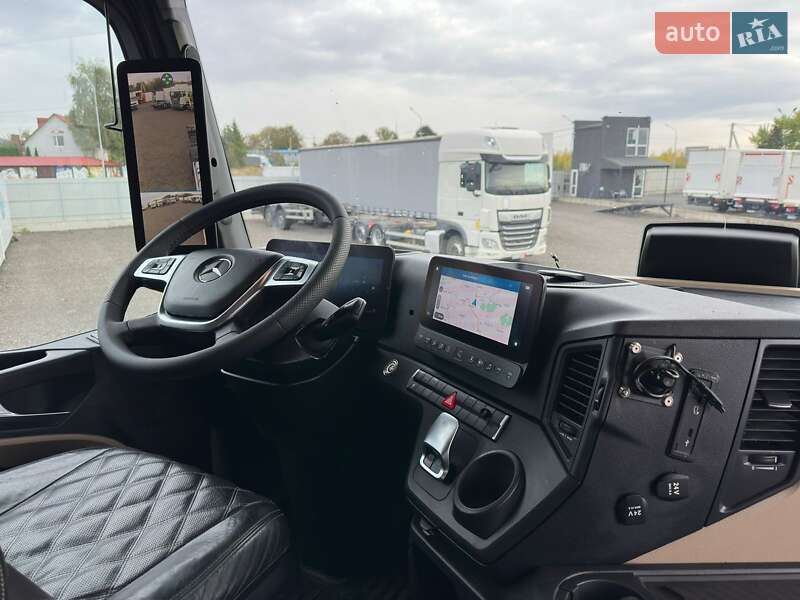 Контейнеровоз Mercedes-Benz Actros 2020 в Луцке