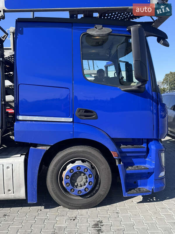 Автовоз Mercedes-Benz Actros 2015 в Мукачево