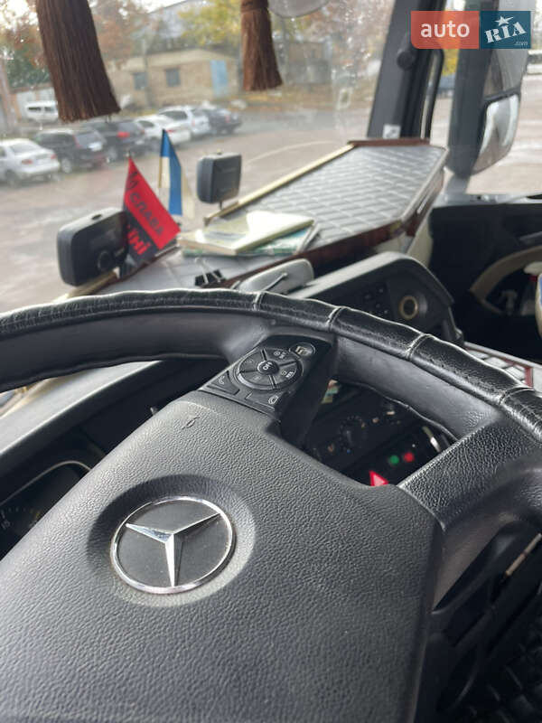 Тягач Mercedes-Benz Actros 2016 в Буче