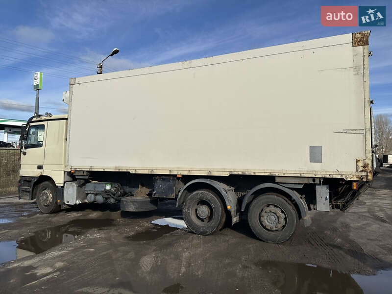 Рефрижератор Mercedes-Benz Actros 1999 в Києві фото 5 Рефрижератор Mercedes-Benz Actros 1999 в Києві