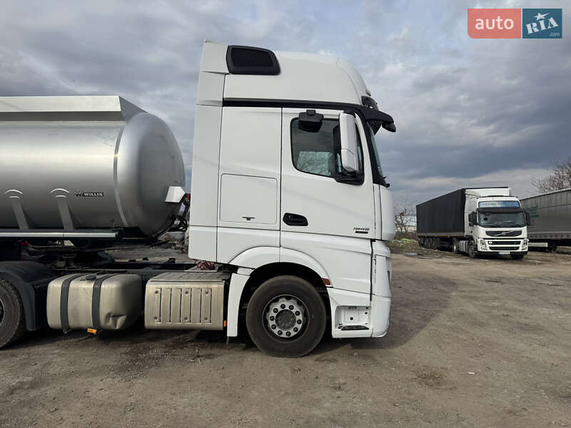 Mercedes-Benz Actros 2013