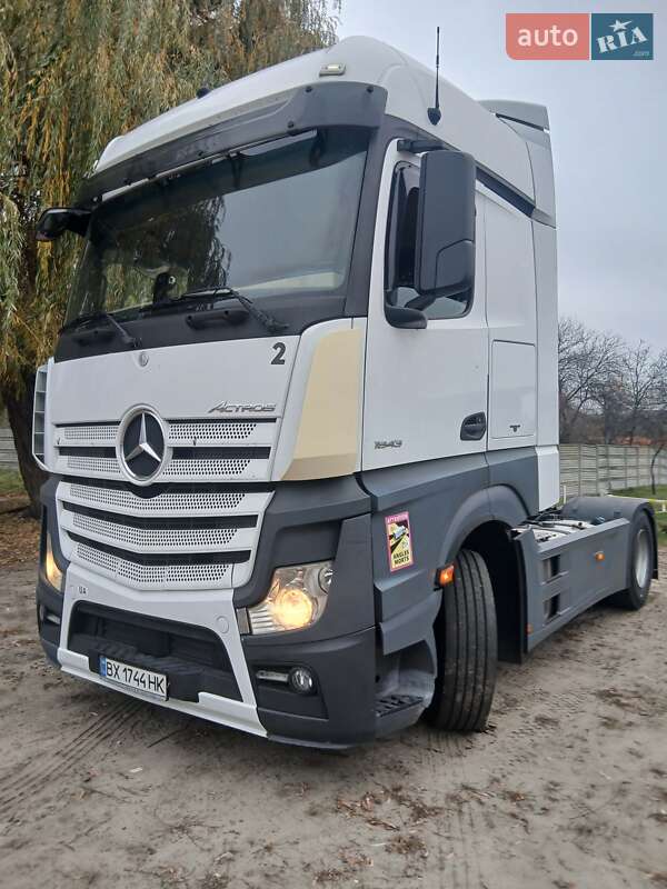 Тягач Mercedes-Benz Actros 2014 в Киеве фото 10 Тягач Mercedes-Benz Actros 2014 в Киеве