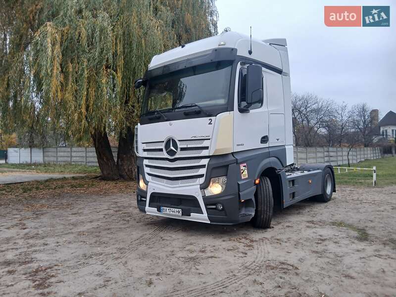 Тягач Mercedes-Benz Actros 2014 в Киеве фото 12 Тягач Mercedes-Benz Actros 2014 в Киеве