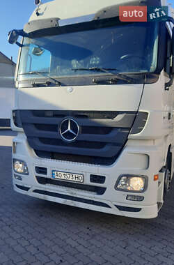 Тягач Mercedes-Benz Actros 2009 в Ужгороді