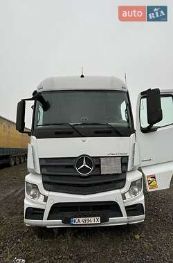 Бензовоз Mercedes-Benz Actros 2013 в Луцке
