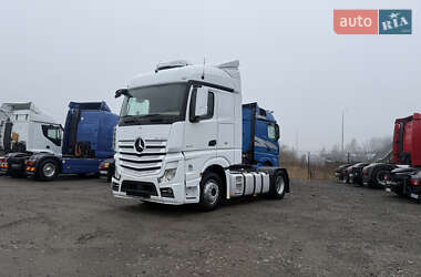 Тягач Mercedes-Benz Actros 2014 в Києві