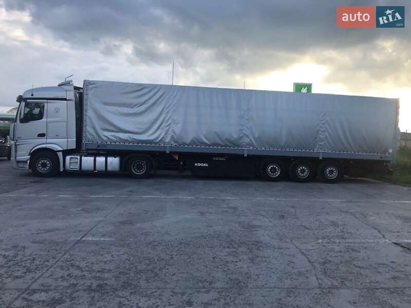 Тягач Mercedes-Benz Actros 2012 в Дрогобыче