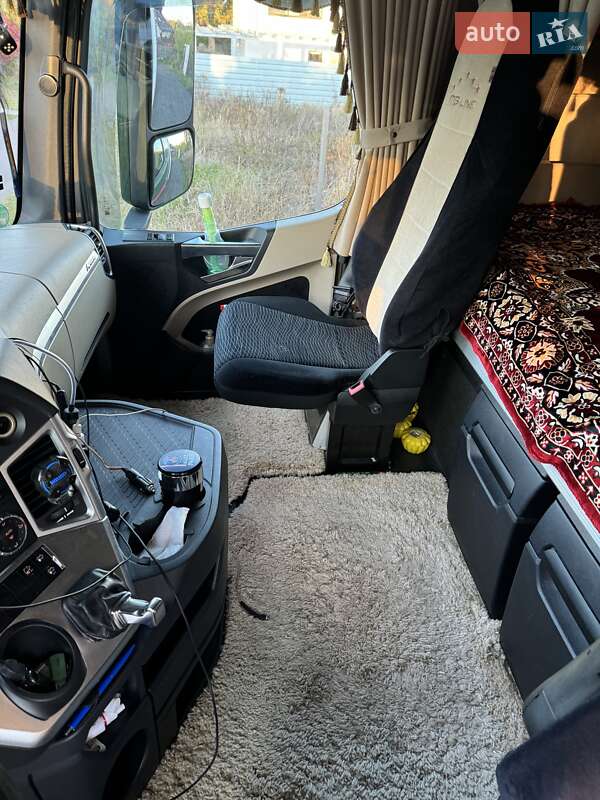 Тягач Mercedes-Benz Actros 2013 в Киеве