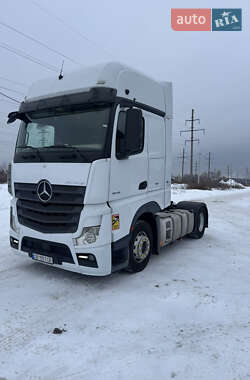 Тягач Mercedes-Benz Actros 2014 в Киеве