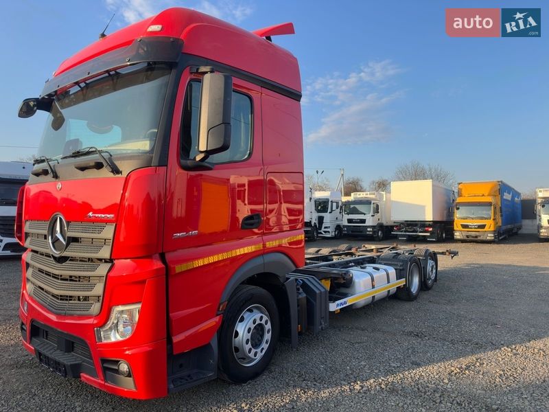 Mercedes-Benz Actros 2021