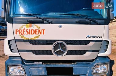 Цистерна Mercedes-Benz Actros 2013 в Николаеве