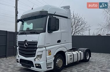 Тягач Mercedes-Benz Actros 2016 в Киеве