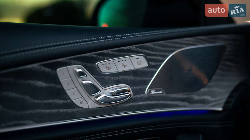 Купе Mercedes-Benz AMG GT 4-Door Coupe 2019 в Чернівцях