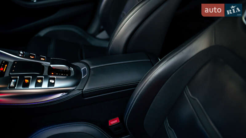 Купе Mercedes-Benz AMG GT 4-Door Coupe 2019 в Чернівцях