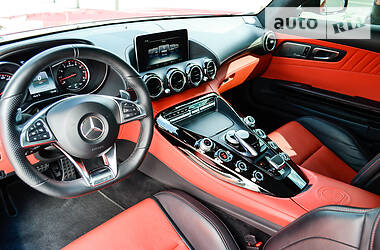 Купе Mercedes-Benz AMG GT 2015 в 