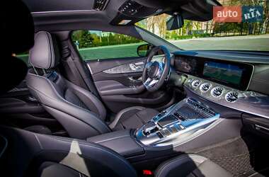 Купе Mercedes-Benz AMG GT 2018 в  фото 33 Купе Mercedes-Benz AMG GT 2018 в