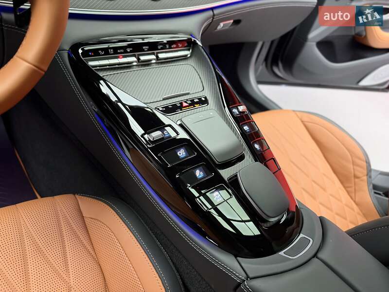Купе Mercedes-Benz AMG GT 2023 в Киеве