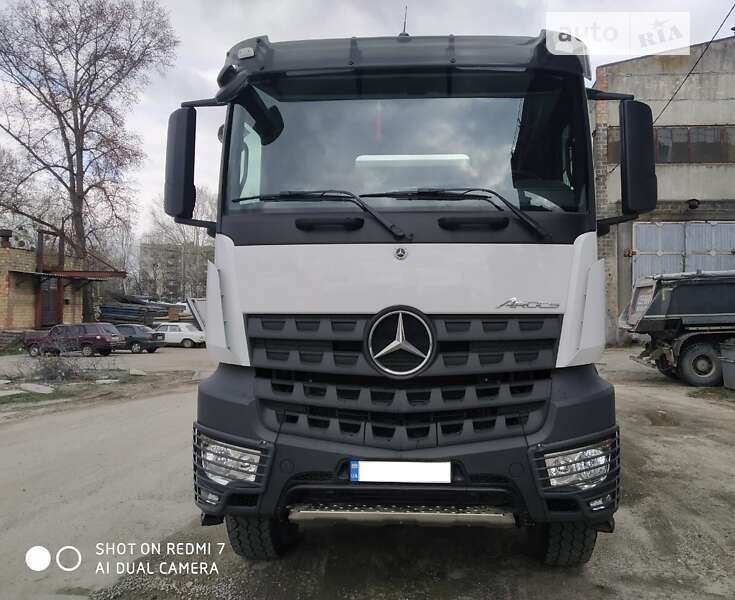 Самоскид Mercedes-Benz Arocs 2021 в Києві