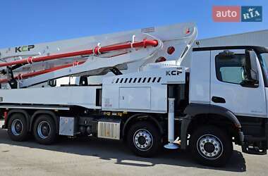 Бетононасос Mercedes-Benz Arocs 2025 в 