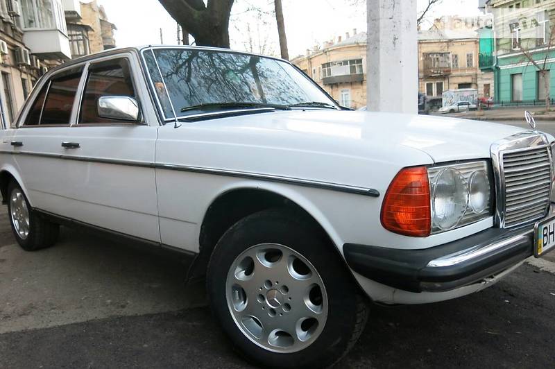 Седан Mercedes-Benz Atego 1980 в Одессе