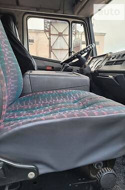 Грузовой фургон Mercedes-Benz Atego 1996 в Кривом Роге