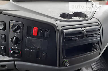 Грузовой фургон Mercedes-Benz Atego 2010 в 