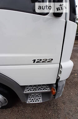 Грузовой фургон Mercedes-Benz Atego 2010 в 