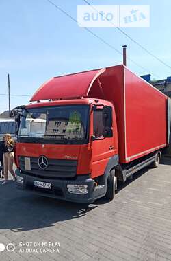 Вантажний фургон Mercedes-Benz Atego 2016 в Мукачевому