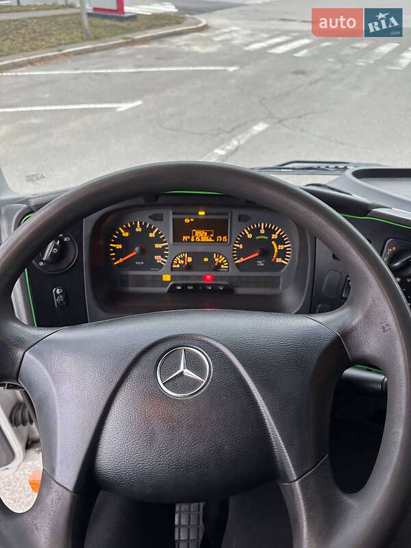 Вантажний фургон Mercedes-Benz Atego 2006 в Києві