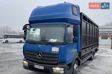 Для перевезення тварин Mercedes-Benz Atego 2016 в Києві