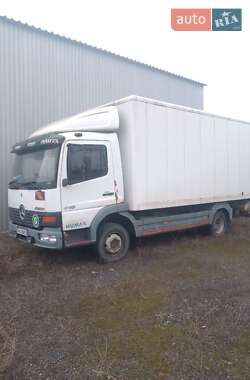 Вантажний фургон Mercedes-Benz Atego 2004 в Харкові