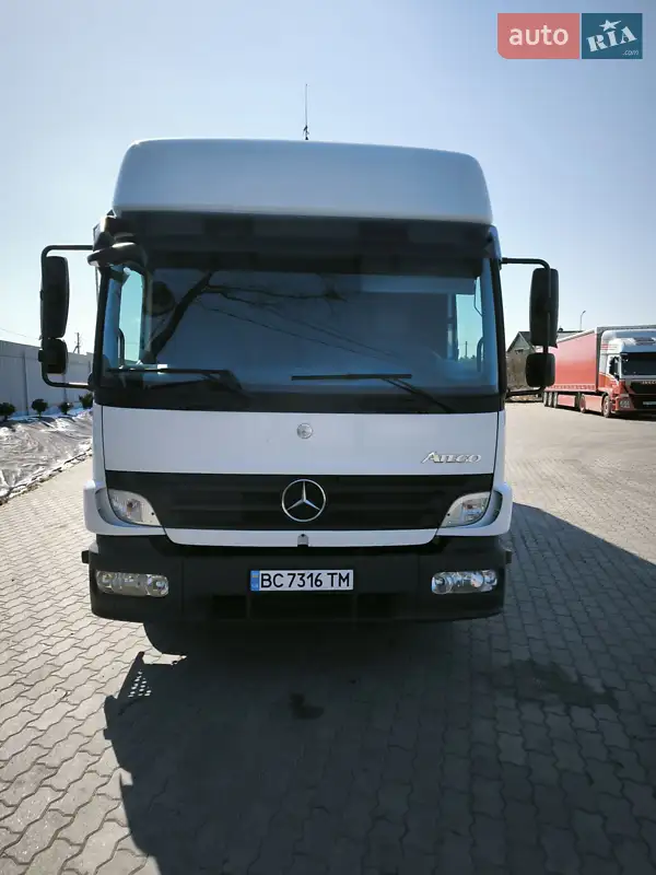 Тентованый Mercedes-Benz Atego 2010 в 