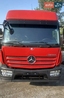Тентований Mercedes-Benz Atego 2013 в 