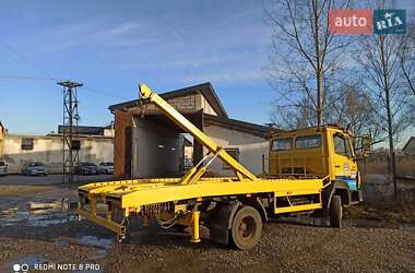 Евакуатор Mercedes-Benz Atego 2000 в 