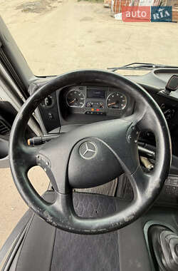 Тентований Mercedes-Benz Atego 2011 в 