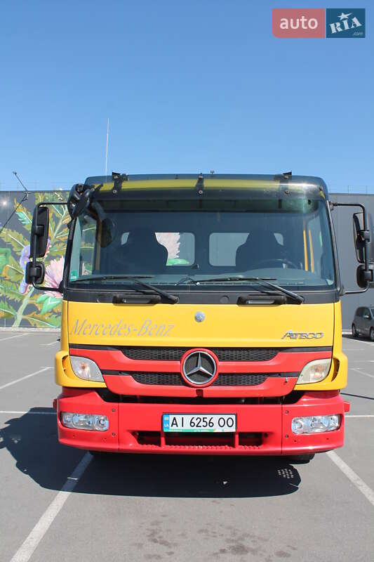 Mercedes-Benz Atego 2011