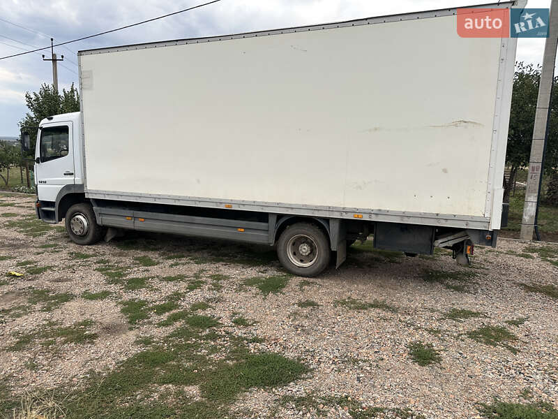 Другие грузовики Mercedes-Benz Atego 2004 в Кривом Роге