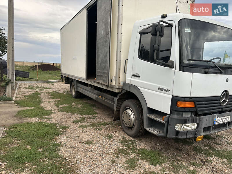 Другие грузовики Mercedes-Benz Atego 2004 в Кривом Роге