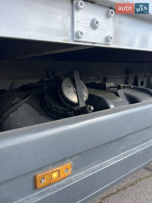 Грузовой фургон Mercedes-Benz Atego 1998 в Львове