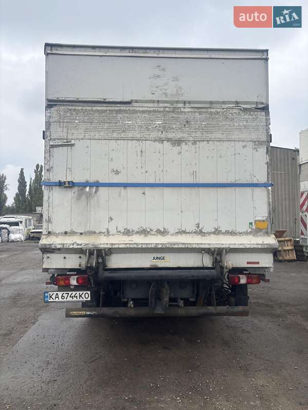 Вантажний фургон Mercedes-Benz Atego 2004 в Києві